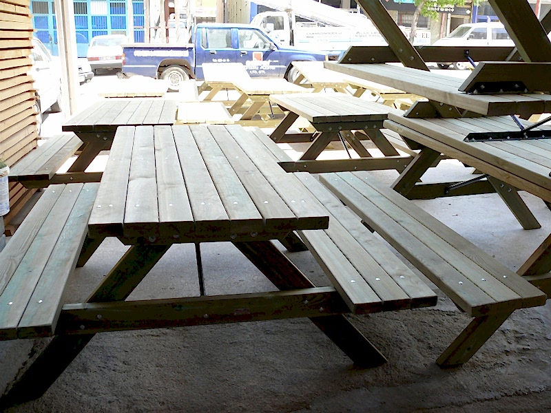 Ahşap Piknik Masaları