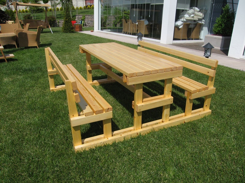 Ahşap Piknik Masaları