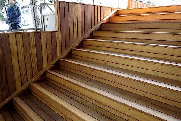 İroko -İreko- Dış Mekan Merdiven İmalatı