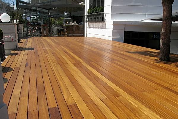 İroko -İreko- Dış Zemin Kaplama